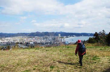 清澄山や東条海岸も見えている