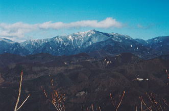 ここから眺める金峰山には重量感と繊細さがある ここから眺める金峰山には重量感と繊細さがある