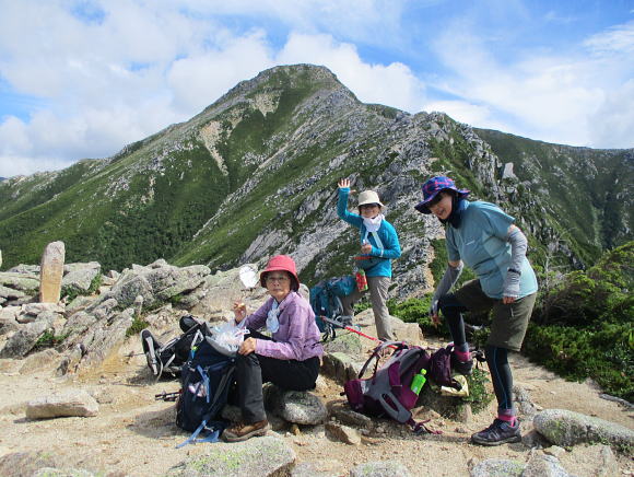 お天気に恵まれた常念山脈縦走
