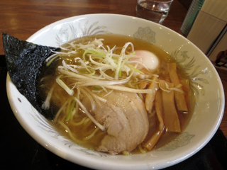 釈迦堂PAの「あごだしラーメン」