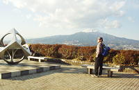 香貫山の山頂広場から富士山を望む