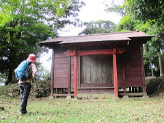 志駒愛宕山の山頂