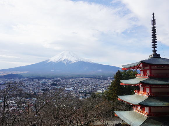 No.499「新倉山・御殿」へ
