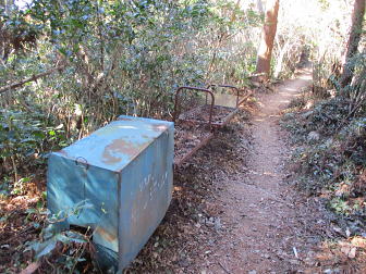 未だに放置されています