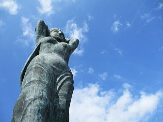 魚見塚展望台のシンボル