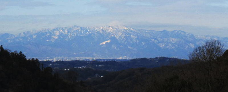 森戸川南稜の中間地点から西北西の方向を撮影